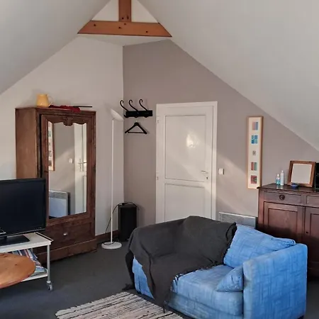 Proche De La A Luc Sur شقة