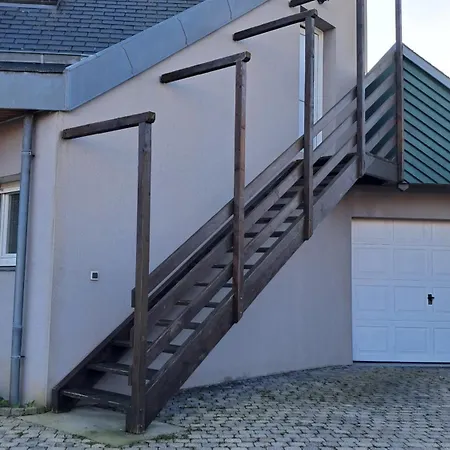 Proche De La A Luc Sur شقة *